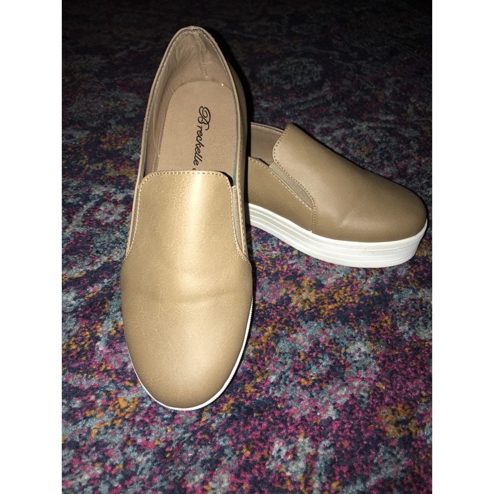 Slip On Tennis Shoes